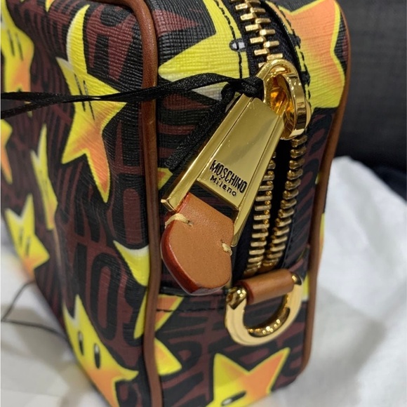 Moschino Super Mario Clutch - Picture 7 of 12